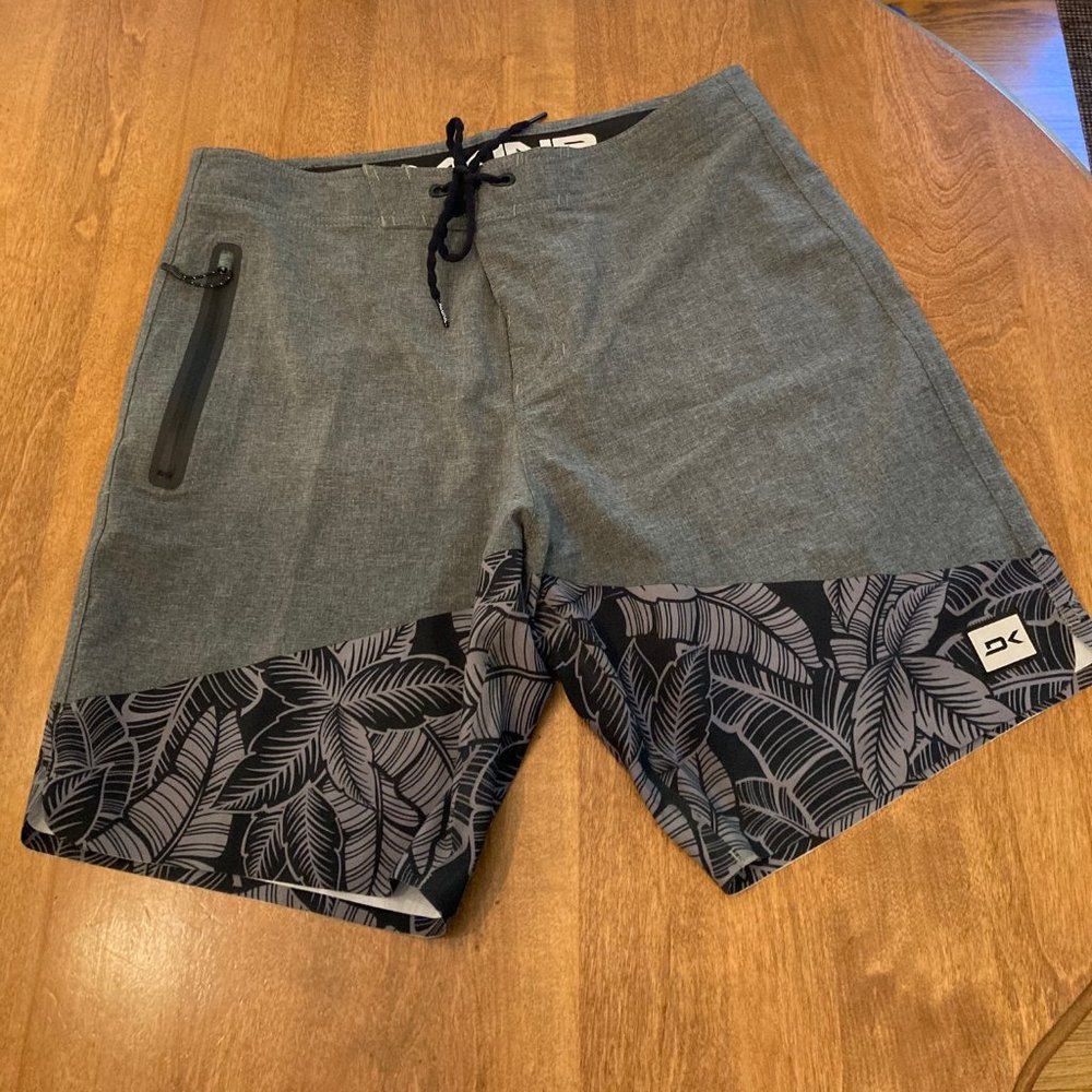 NWOT Dakine swimsuit